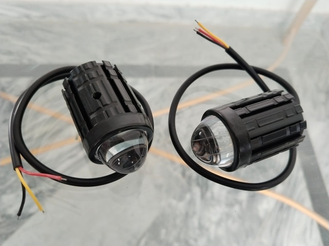 External LED (Pair) for Bikes and Cars