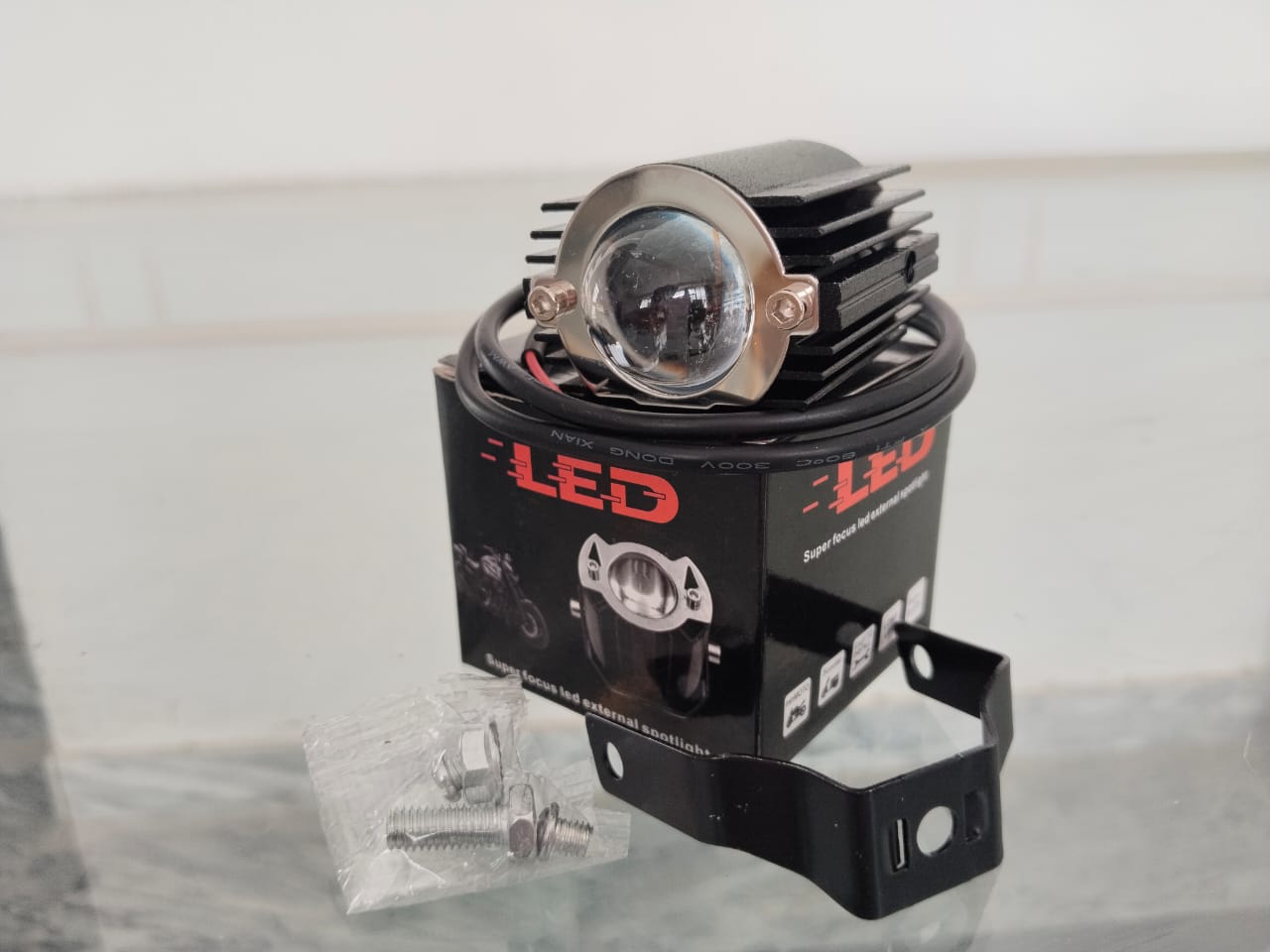 Multifunctional External LED for Bikes and Cars